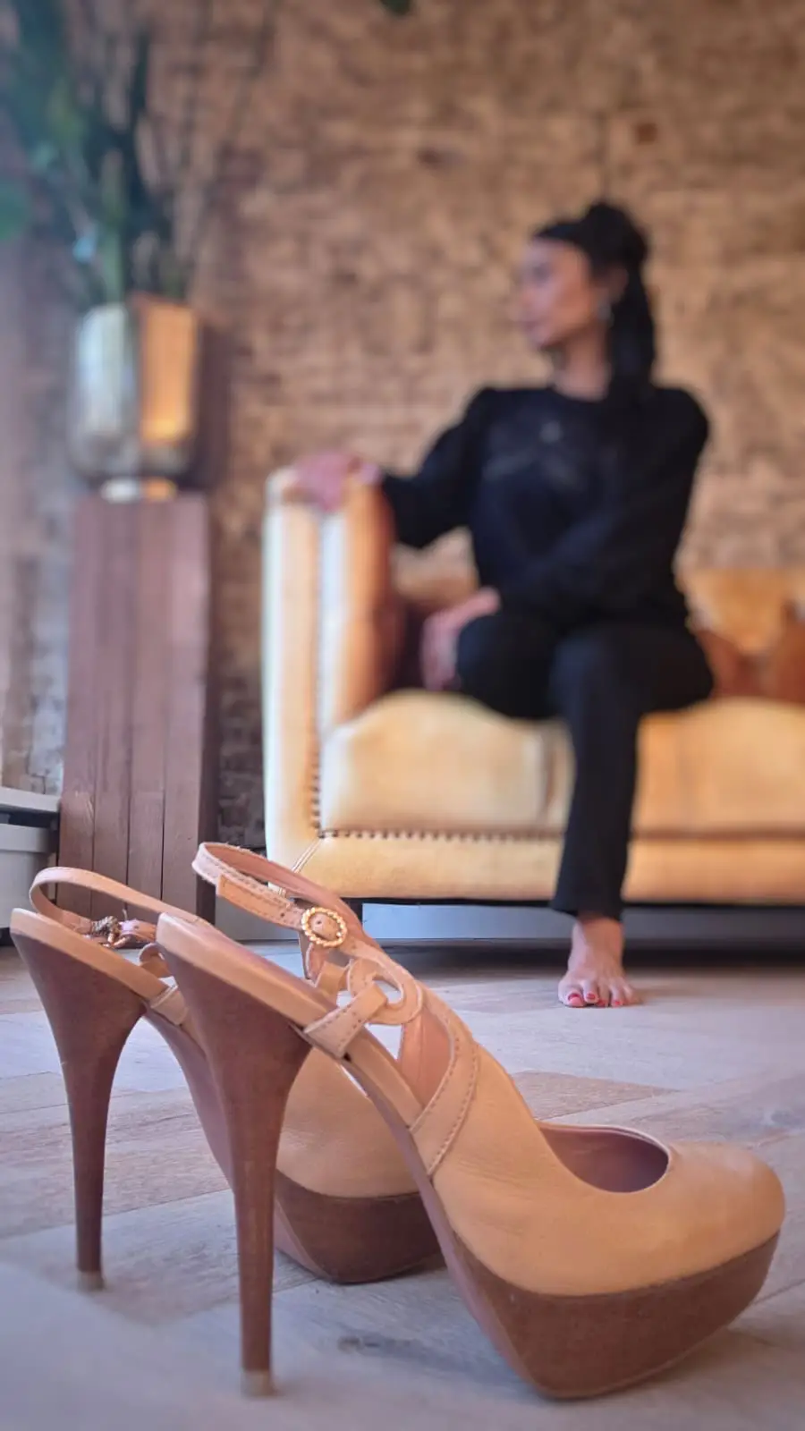 Kurt Geiger nude + wood slingbacks 2
