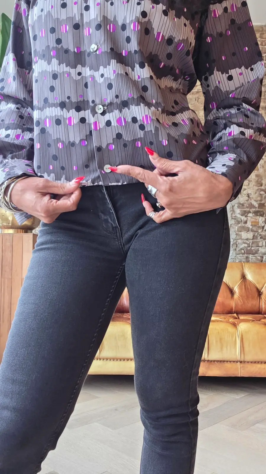 1000081794
