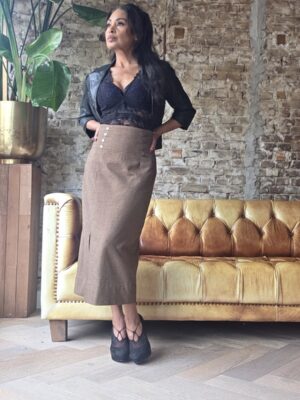 Tan 00s pencilskirt